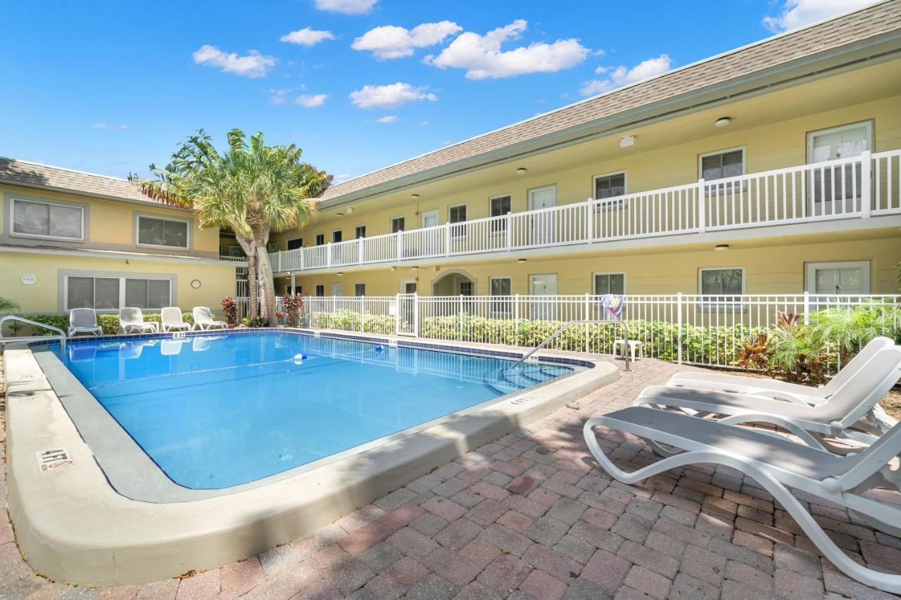 Waves 18 Daire St. Pete Beach Dış mekan fotoğraf